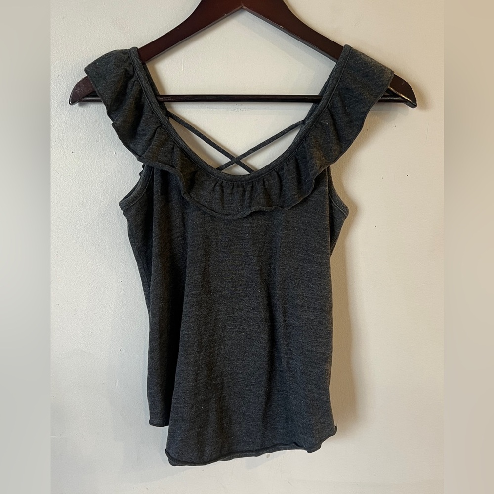 Chaser Women’s Dark Gray Ruffle Popover Criss Cross Tank Top Size Xs